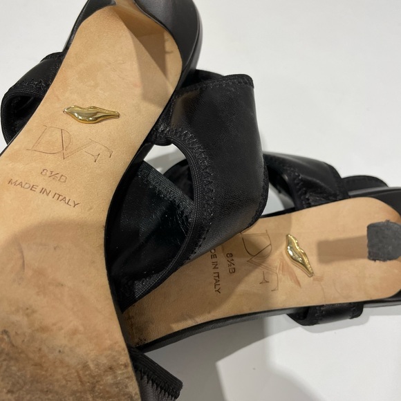 Diane von Furstenberg black leather heels - Picture 8 of 9